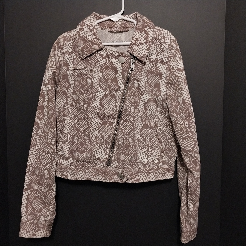 GAP Brown and Tan Jean Jacket with Long Sleeves and Stylish Collar